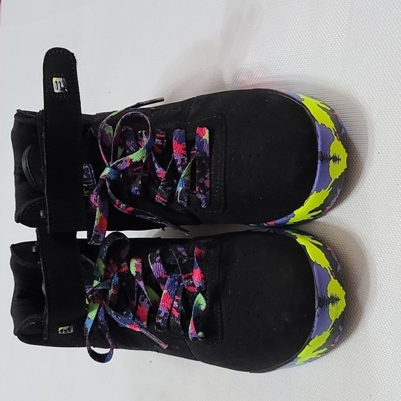 Fila Vulc 13 Paintball YOUTH Sneakers Shoes Black W/Florescent Splashes Sz 5 EUC - Picture 10 of 10